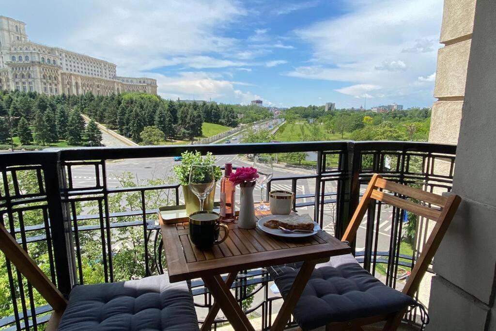 New Luxury Flat In Front Of The Parliament At Unirii Bucareste Exterior foto