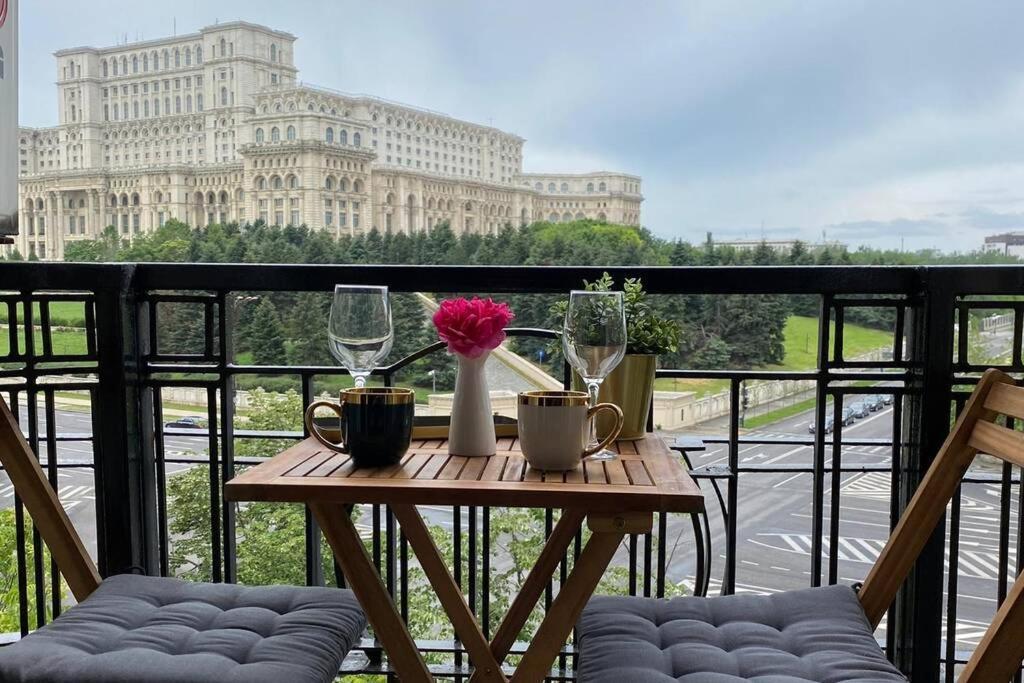 New Luxury Flat In Front Of The Parliament At Unirii Bucareste Exterior foto